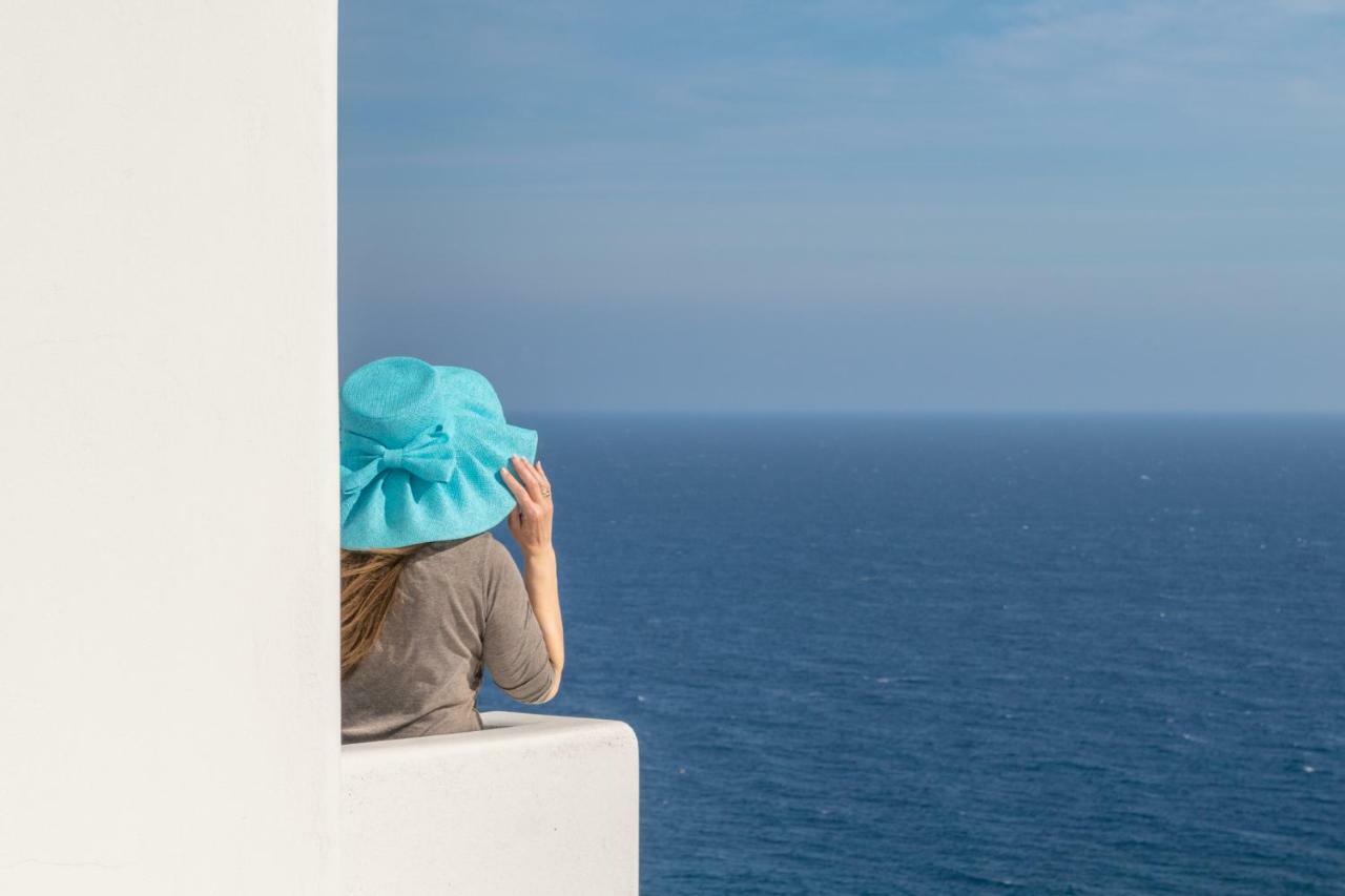 Heavenly Milos Suites Agia Kiriaki Beach (Milos) Exterior foto